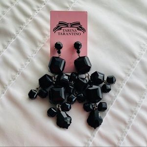 Tarina Tarantino• Phoebe Black Dangle Earrings